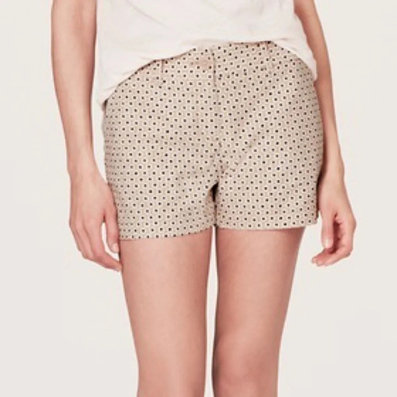 LOFT Linen Cotton  Blend Bermuda Shorts - Picture 7 of 7